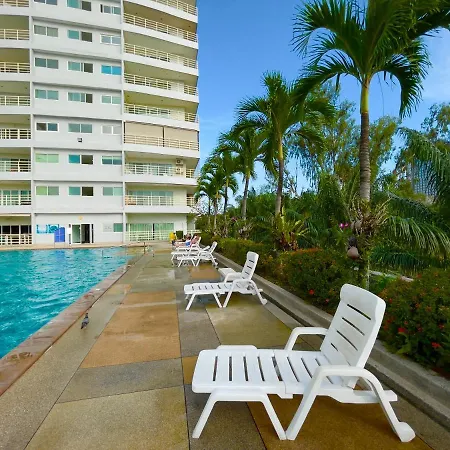 View Talay 6 Luxury Condo Pattaya Exterior photo